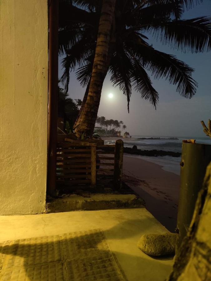 Fantasea Villa Unawatuna Dış mekan fotoğraf